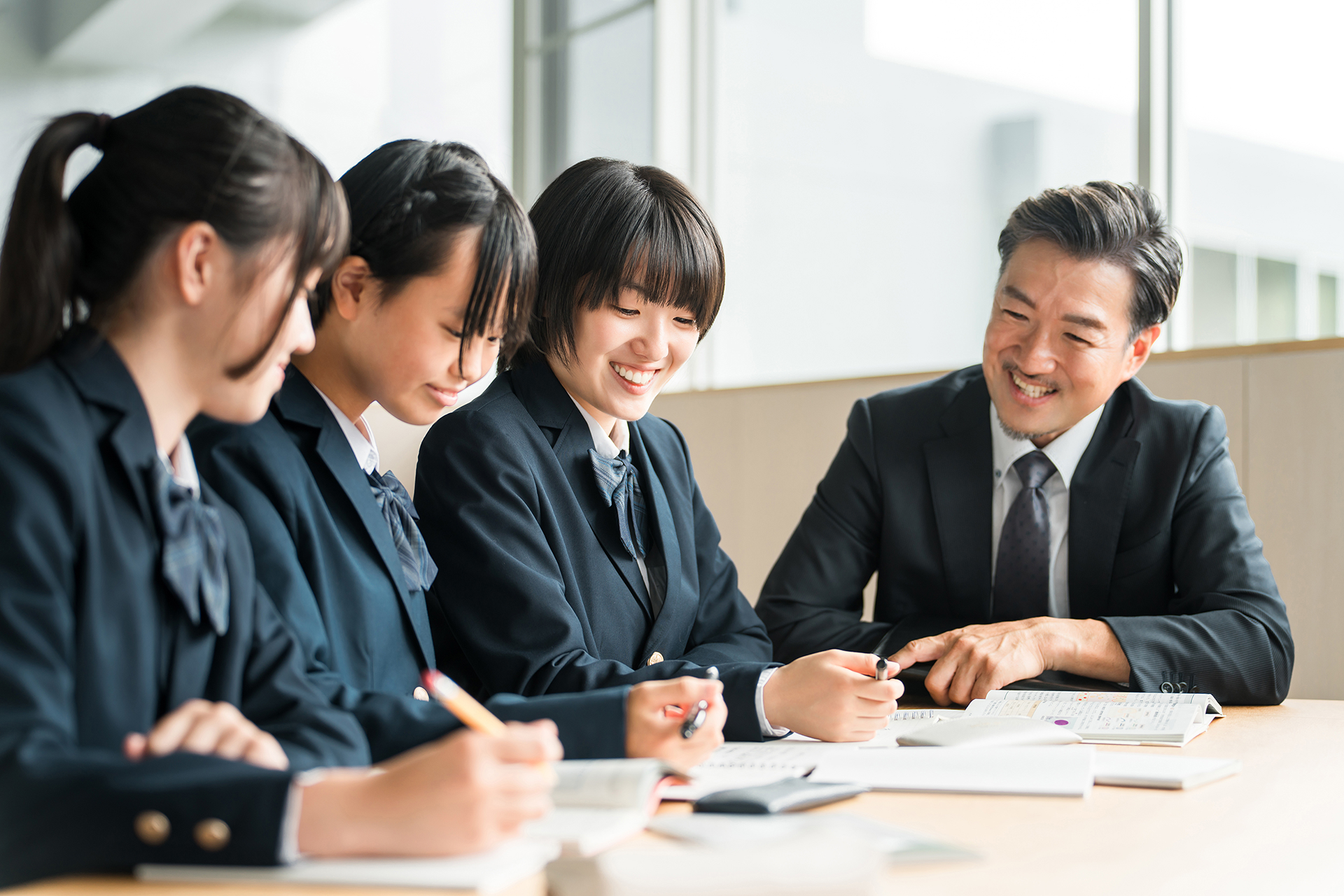 高校受験を乗り越えるために　中学生が今から始められる計画と学習の工夫