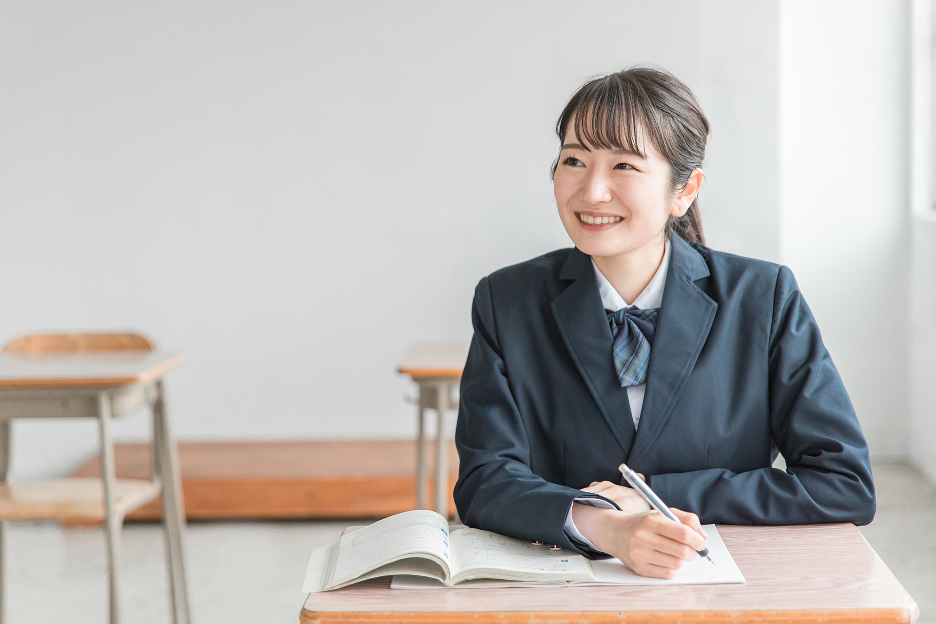 【高校生必見】夏期講習の効果を最大化する勉強法｜復習・自習・学年別の活用例も解説
